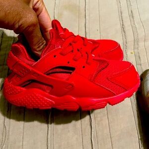 Unisex size 10c Nike Sneakers for Toddlers